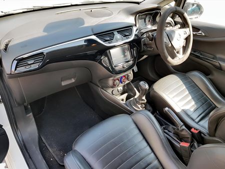 2019-Opel-Corsa-14T-GSi-3-dr_11