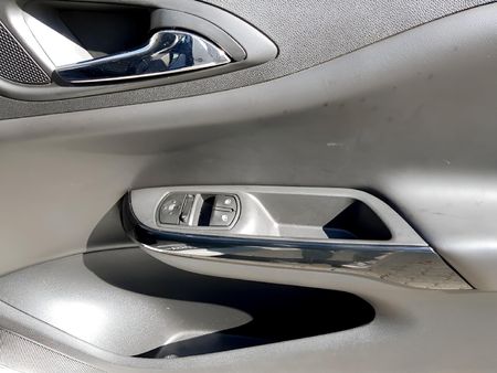 2019-Opel-Corsa-14T-GSi-3-dr_15