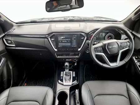 2026-Isuzu-D-Max-Arctic-4x4-Auto-Double-Cab_10