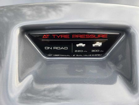 2026-Isuzu-D-Max-Arctic-4x4-Auto-Double-Cab_7
