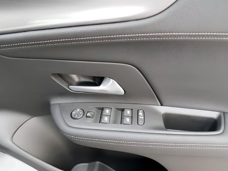 2026-Opel-Mokka-12T-GS-Line-Auto_12