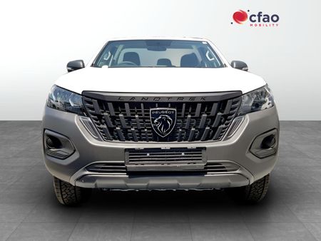 2026-Peugeot-Landtrek-19D-Professional-Single-Cab_3