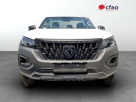 2026-Peugeot-Landtrek-19D-Professional-Single-Cab_3