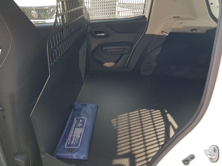 2026-Citroen-C3-12-Hola-Panel-Van_12