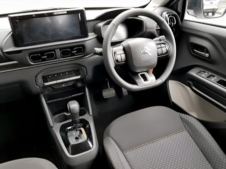 2026-Citroen-C3-12T-Max-Auto_11