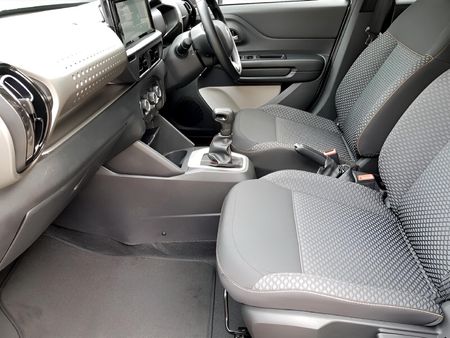 2026-Citroen-C3-12-Max-61kW_7