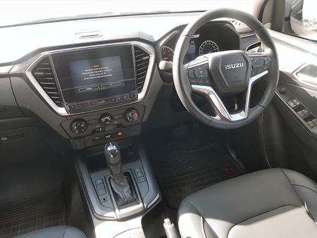 2026-Isuzu-D-Max-19-DDI-HR-LS-Auto-Double-Cab_8