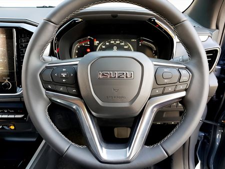2026-Isuzu-D-Max-30-DDI-HR-LSE-Auto-Double-Cab_14
