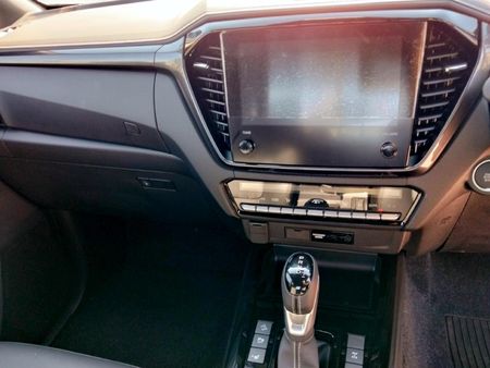 2026-Isuzu-D-Max-30-DDI-V-Cross-HR-Auto-Double-Cab_6