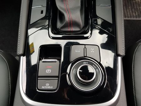 2026-Isuzu-Mu-x-30D-Onyx-XT-4x4-Auto_14