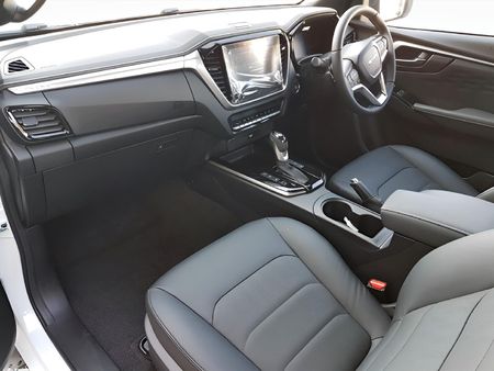 2026-Isuzu-D-Max-30-DDI-LSE-Auto-E-Cab_8