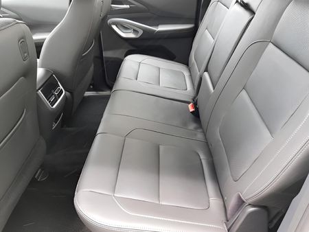 2026-Peugeot-Landtrek-19D-4Action-4x4-Double-Cab-Auto_10