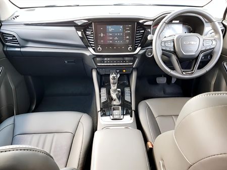 2026-Isuzu-Mu-x-30D-HR-LSE-Auto_6