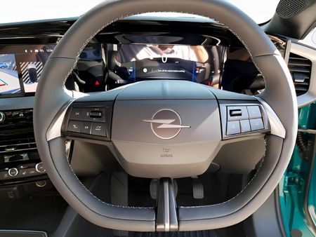2026-Opel-Mokka-12T-Edition-Auto_12