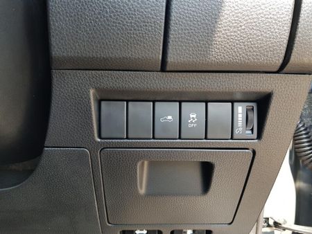 2026-Isuzu-D-Max-30-TD-AT35-4x4-Auto-Double-Cab_14