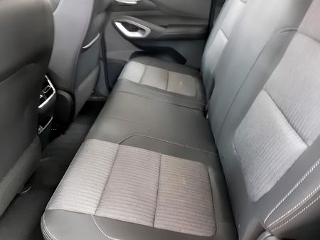 2026-Peugeot-Landtrek-19D-Allure-Double-Cab-Auto_11