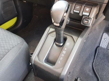 2024-Suzuki-Jimny-15-GLX-AllGrip-5-Door-Auto_14