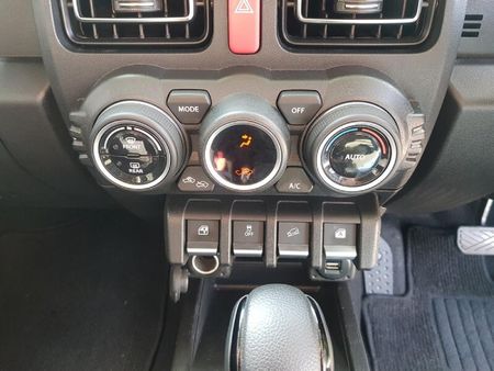 2024-Suzuki-Jimny-15-GLX-AllGrip-5-Door-Auto_15