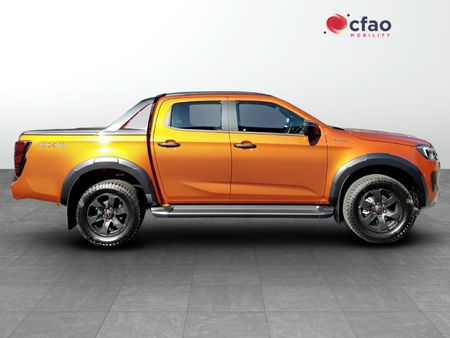 2026-Isuzu-D-Max-30-DDI-V-Cross-4x4-Auto-Double-Cab_2