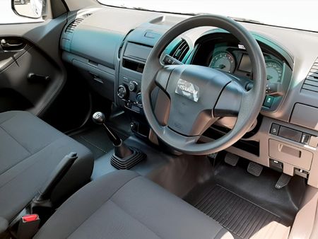 2026-Isuzu-D-Max-250-HO-Fleetside-Safety-Single-Cab_8