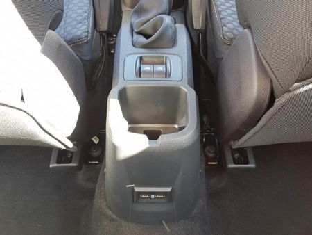 2026-Citroen-C3-12-Max-61kW_12