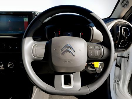 2026-Citroen-C3-12-Max-61kW_15