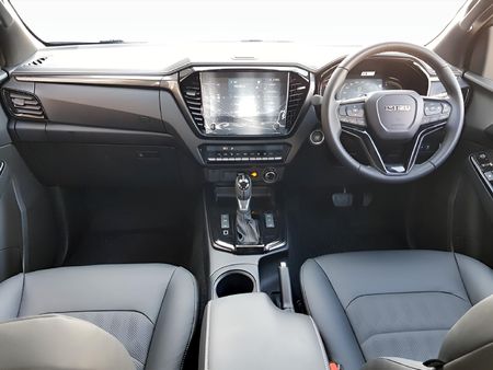 2026-Isuzu-D-Max-30-DDI-V-Cross-4x4-Auto-Double-Cab_5