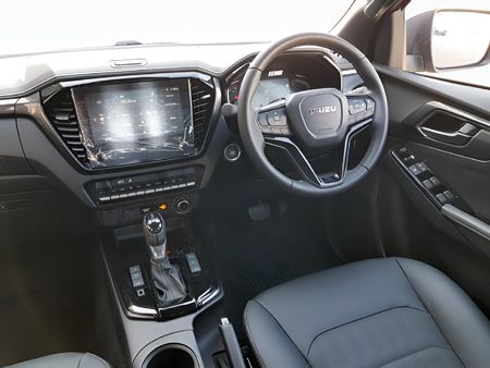 2026-Isuzu-D-Max-30-DDI-V-Cross-4x4-Auto-Double-Cab_7