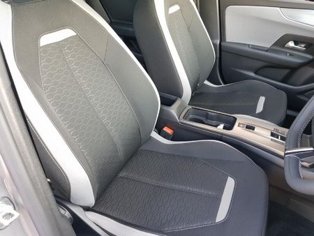 2026-Opel-Mokka-12T-Edition-Auto_13