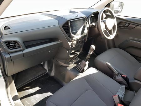 2026-Isuzu-D-Max-19-DDI-LR-Single-Cab_7