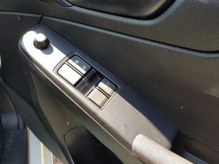 2026-Isuzu-D-Max-19-DDI-HR-L-Single-Cab_13