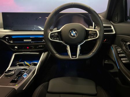 2026-BMW-3-Series-320i-M-Sport-Auto_13