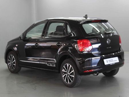 2026-Volkswagen-Polo-Vivo-14-Life_11