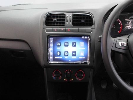 2026-Volkswagen-Polo-Vivo-14-Life_3