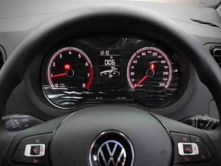 2026-Volkswagen-Polo-Vivo-14-Life_7