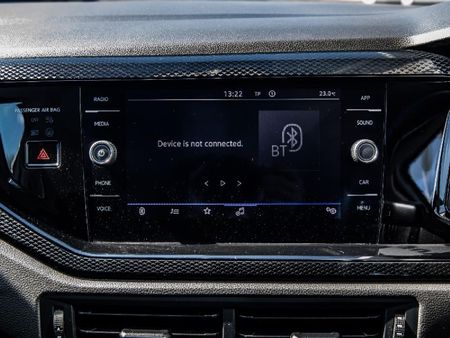 2023-Volkswagen-Polo-10-TSI-Life-Auto-DSG_16