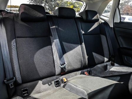 2023-Volkswagen-Polo-10-TSI-Life-Auto-DSG_20