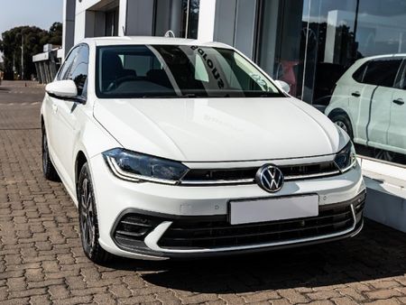 2023-Volkswagen-Polo-10-TSI-Life-Auto-DSG_3