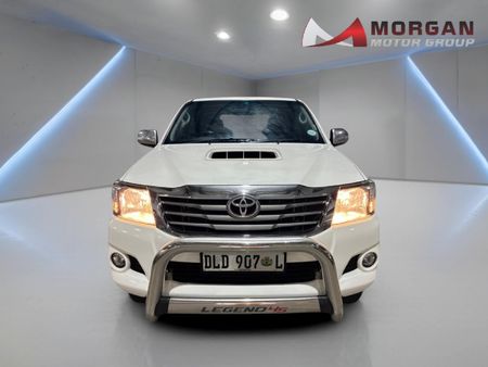 2016-Toyota-Hilux-30-D-4D-Legend-45-Raised-Body-Double-Cab_1