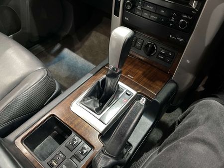 2013-Toyota-Land-Cruiser-Prado-40-V6-VX-Auto_8