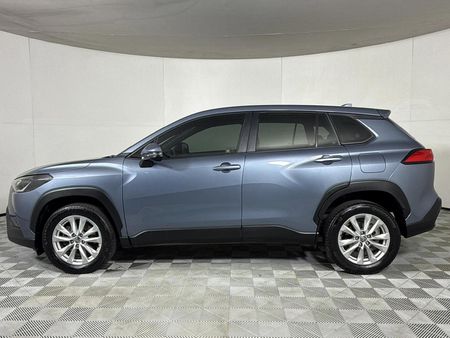2022-Toyota-Corolla-Cross-18-XI_18
