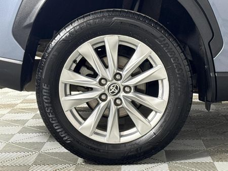 2022-Toyota-Corolla-Cross-18-XI_7