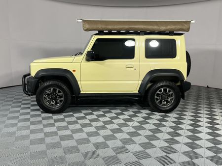 2022-Suzuki-Jimny-15-GLX-Auto_13