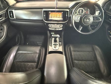 2021-GWM-P-Series-20TD-LT-Auto-Double-Cab-Black-EditionFSH-Agent_14