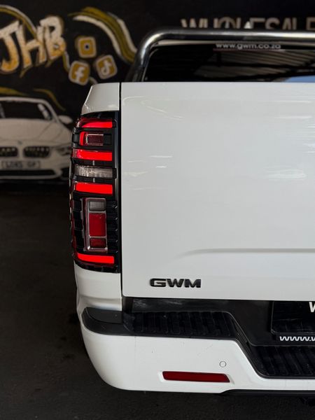 2021-GWM-P-Series-20TD-LT-Auto-Double-Cab-Black-EditionFSH-Agent_5