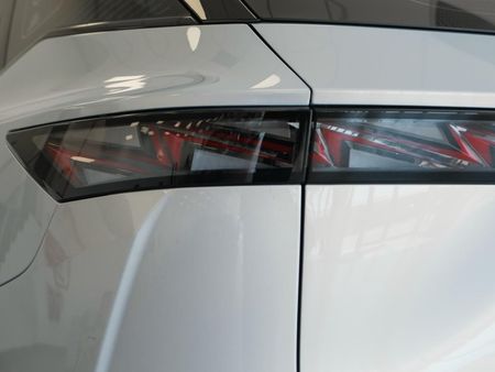 2026-Omoda-C7-16T-Elegance_12