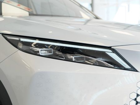 2026-Omoda-C7-16T-Elegance_3