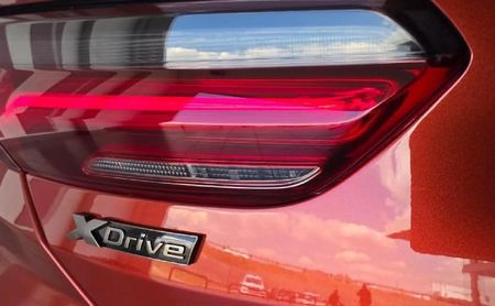 2020-BMW-8-Series-M850i-xDrive-Individual_10