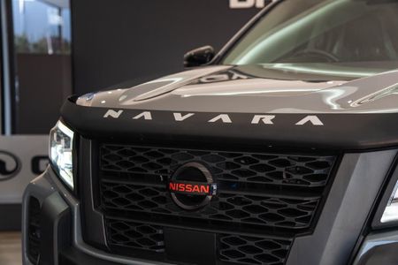 2021-Nissan-Navara-25-DDTi-PRO-4X-4X4-Auto-Double-Cab_9