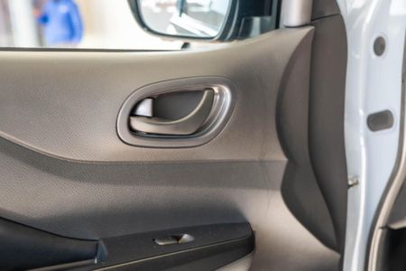 2021-Nissan-Navara-25-DDTi-PRO-4X-4X4-Auto-Double-Cab_13